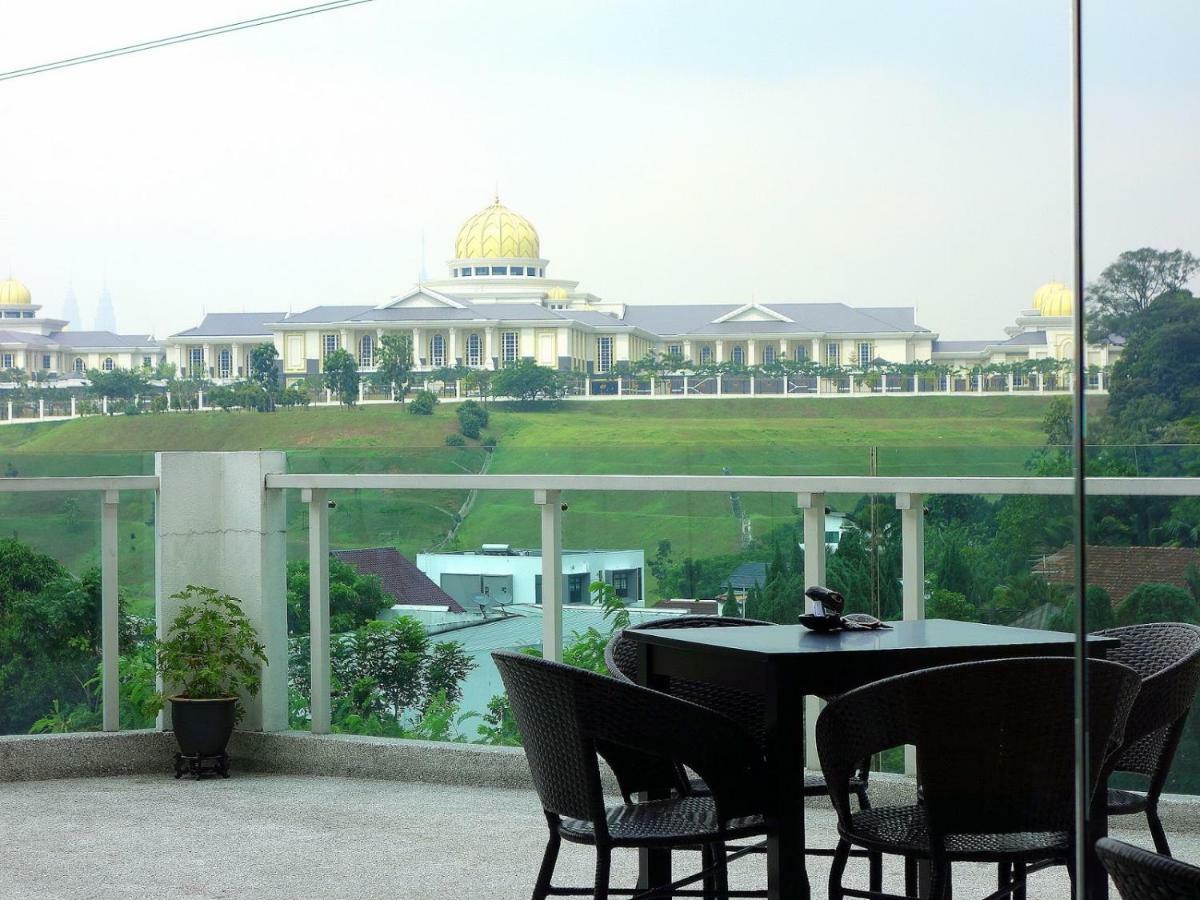 Corporate Hotel Suites At Hartamas / Mont Kiara Куала-Лумпур Екстер'єр фото